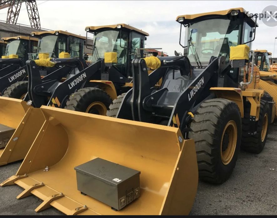 Услуги фронтального погрузчика