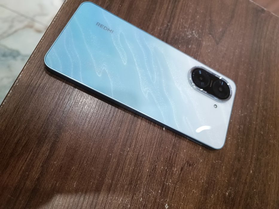 Redmi a5  128гб новый