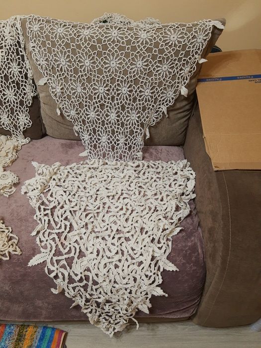 Mileuri și fete de masa tradiționale.