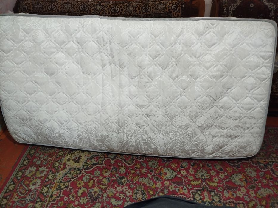 Продам Матрас 100x200