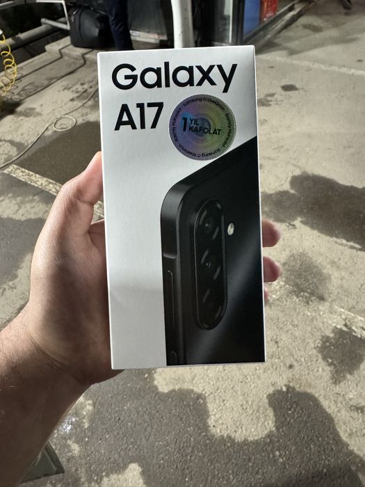 Samsung Galaxy A17
