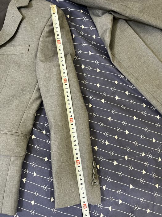 Детски костюм за момче 8-10 г