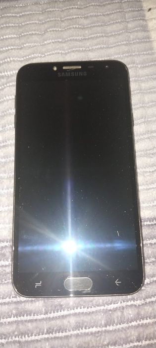 Продам Самсунг j4+