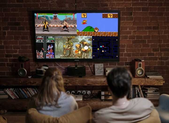 Ретро конзола за игри Game Stick 4K HDMI – 22000 игри и 2 Безжични джойстика