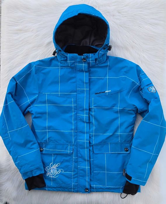 Дамски ски екип размер М-Л