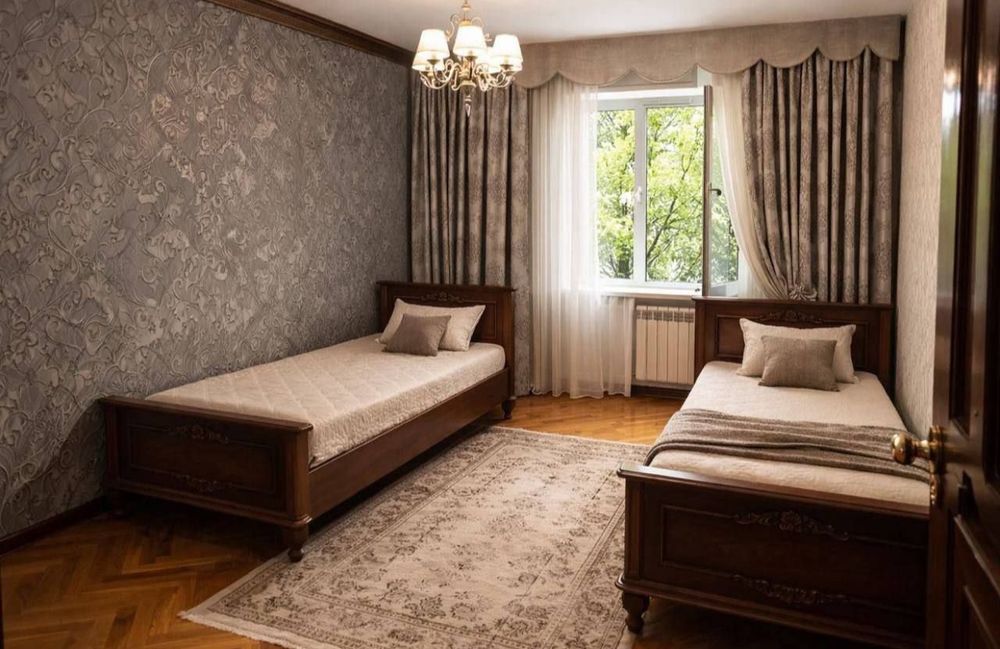 Квартира на Дархан-Акай сити 4/4/6 общ пл 145м Спец план,дом с лифтом