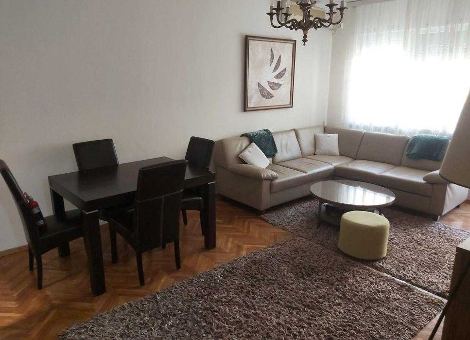 Дава се под наем Двустаен апартамент в Пловдив, Кючук Париж - 61 кв.м за 402.9 € - Снимка #6