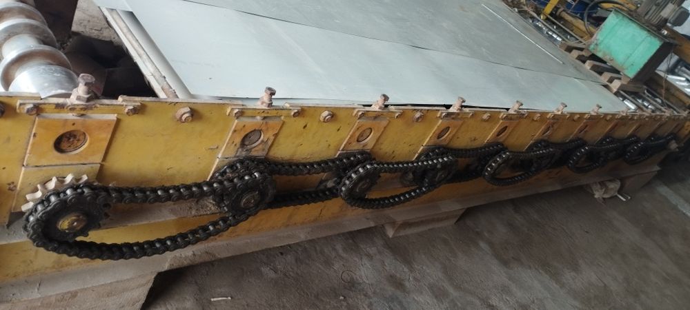 Profnastil chiqarish stanogi