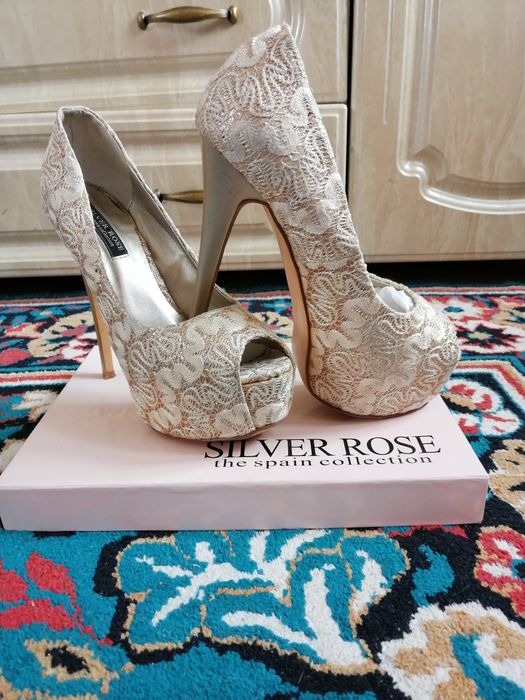 Продам туфли как новые!