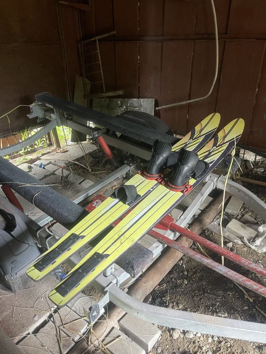 Водные лыжи