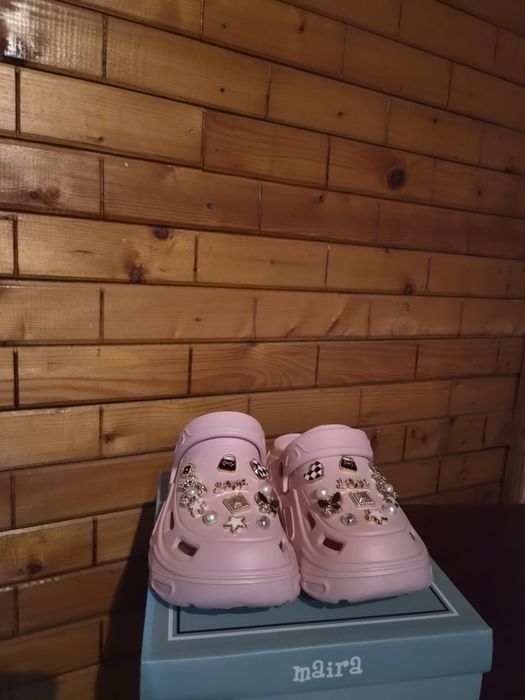 De vânzare - Crocs
