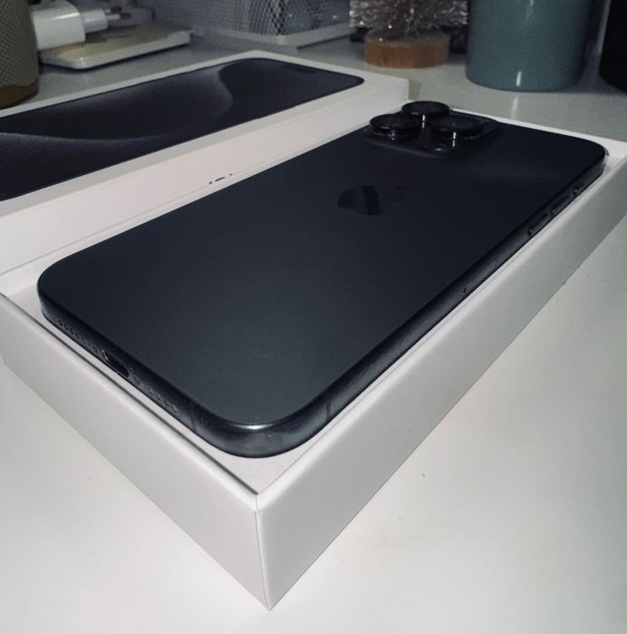 IPhone 15 pro max 512GB