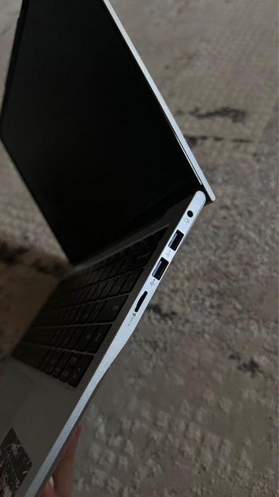 Ноутбук модель:Acer