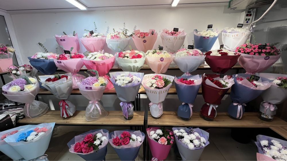 Букеты от 7000 тг цветы