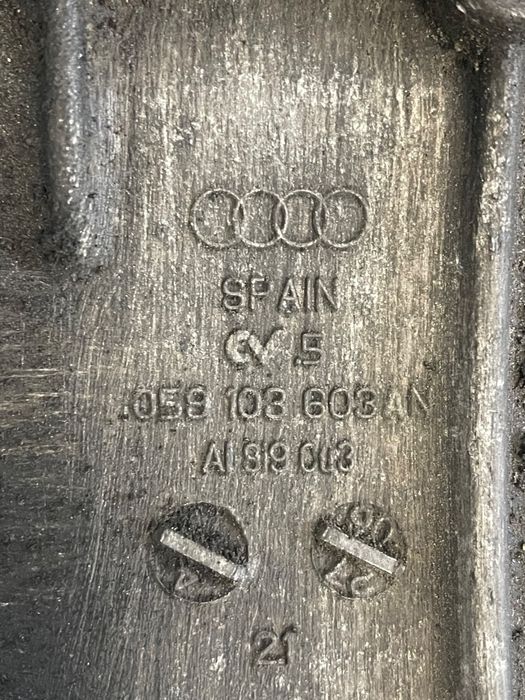 Baie De Ulei Superioara Audi A8 Ii 4E2, 4E8 2002 - 2010 3.0 Tdi Quattr