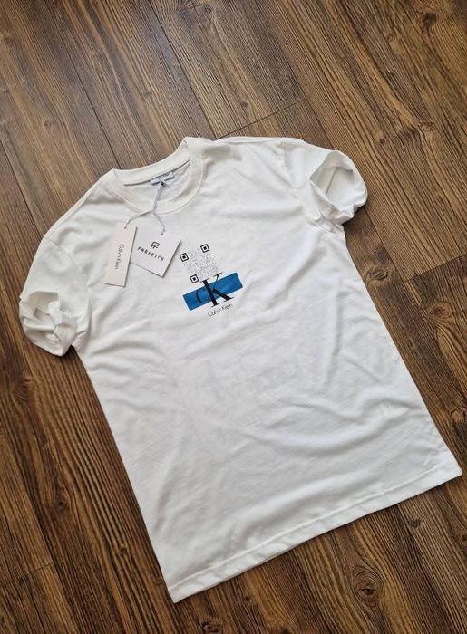 Страхотна мъжка тениска CALVIN KLEIN размер S M L XL 2XL