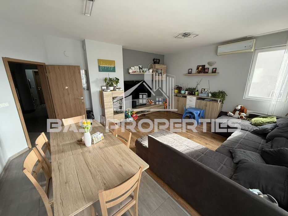 3-стаен в София, област-с.Волуяк площ 104