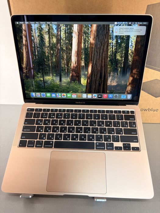 Macbook Air  2020 i5/8/512