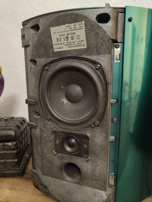 Sistem audio culoare verde, foarte frumos  Bang Olufsen