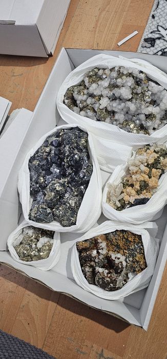 Flori de mina,de vanzare