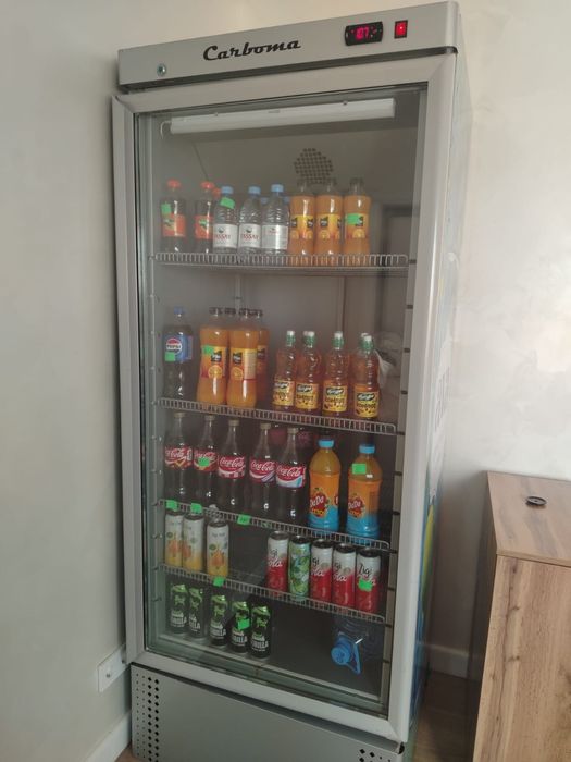 Продам холодильник для магазина