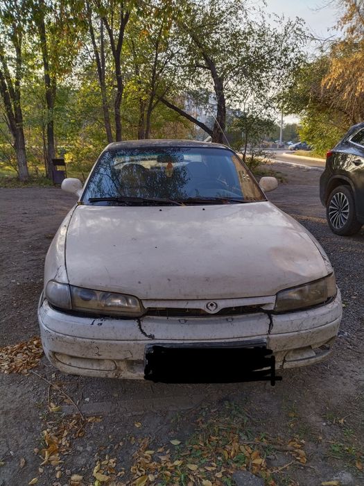 Продам автомобиль Мазда 626