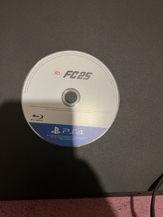Vand playstation PS4 slim