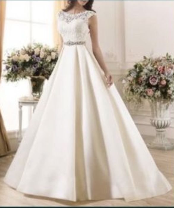 Прокат-продажа свадебных платьев