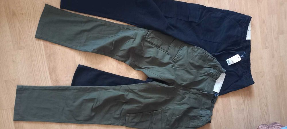 Pantaloni barbati cargo M/48/50 ,noi