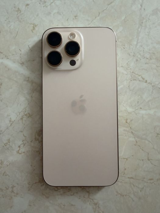 Iphone  16 pro max Desert  PRET FIX