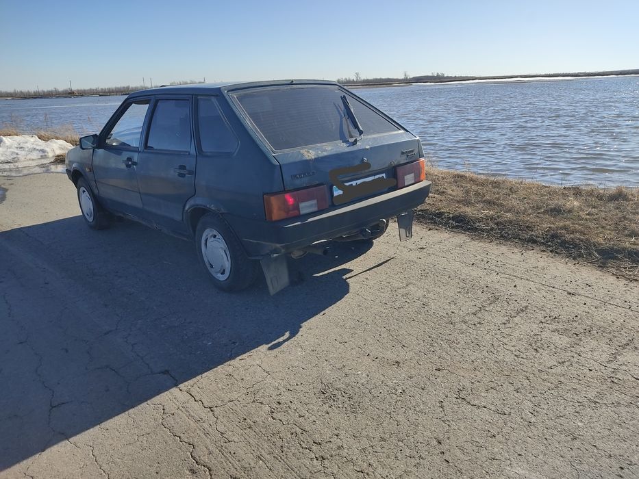 Продам ваз 2109 без двигателя