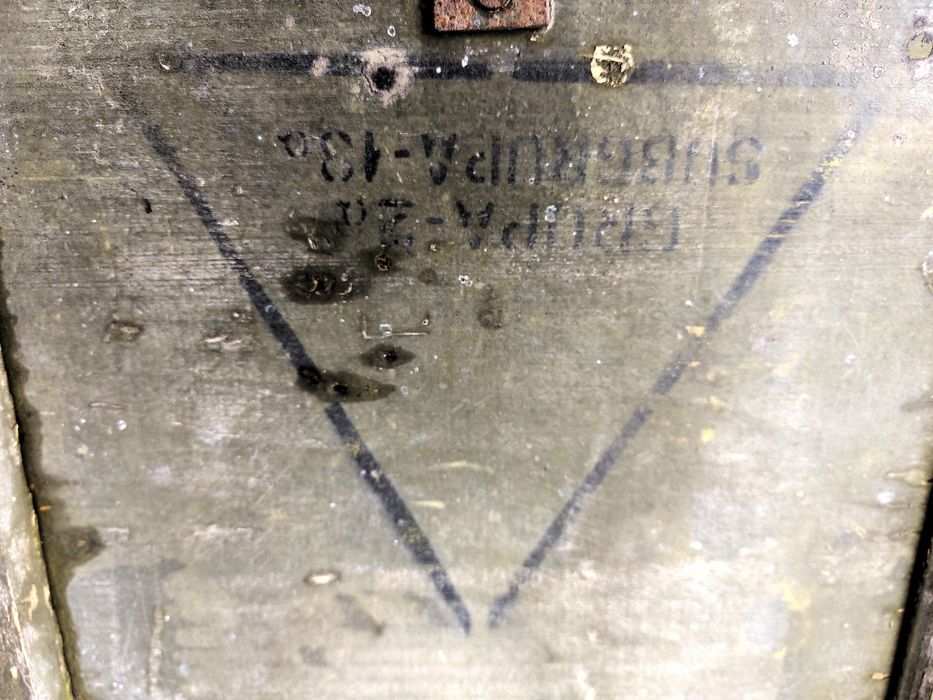 Cutie munitie vintage ( dupa al doilea război mondial) pt grenade