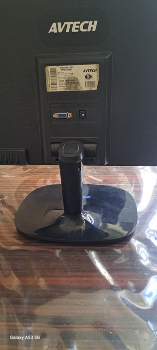 Продаётся Монитор  19  б/у