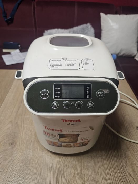 Пекарна тефал  бяла