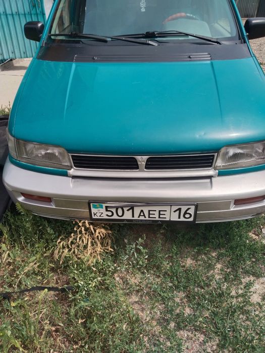 Продам машину митсубиси
