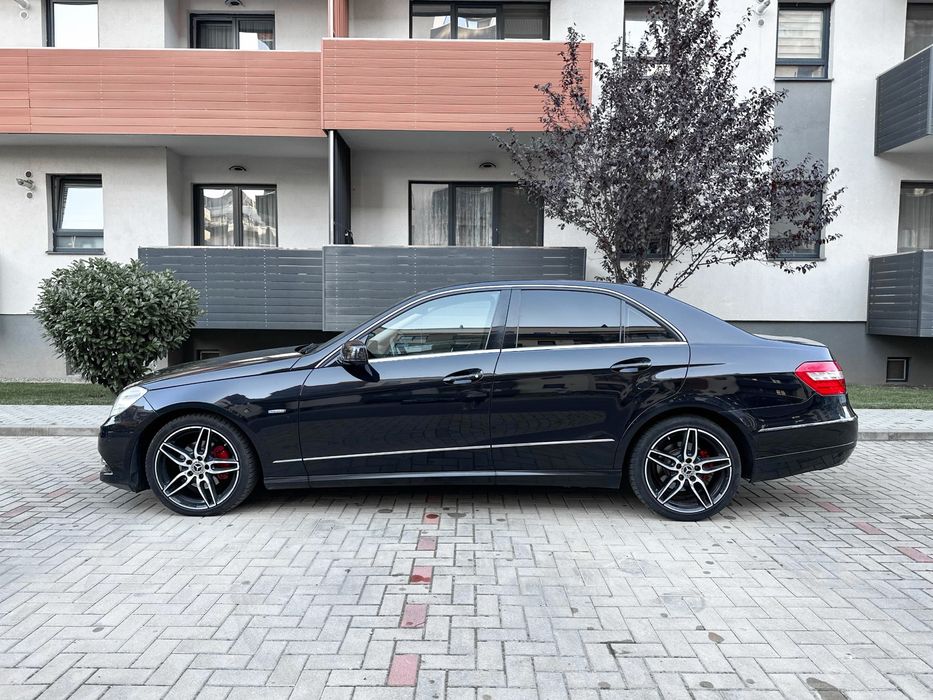 MERCEDES-BENZ E-Class 2011 — imagine 4