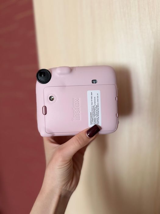фотоапарт Instax