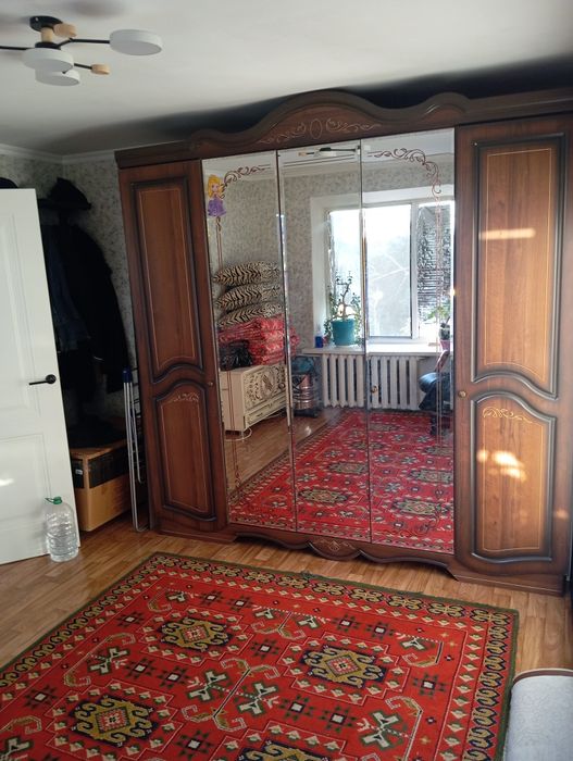 Продам 2 комн общежитие