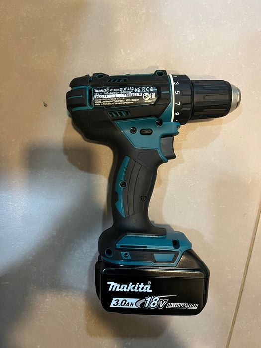 Impact Autofiletanta brushless Makita dtd154 DOAR CORP noua și bormasina Makita DDF484 brushless noua