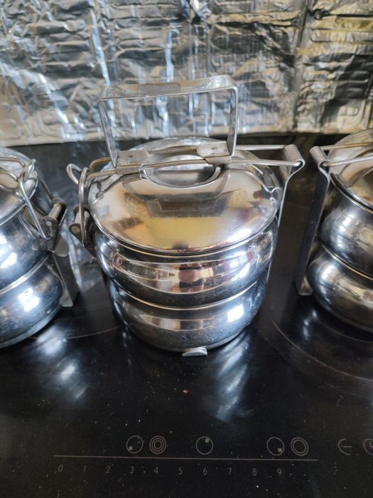 Съдове за пренасяне на храна