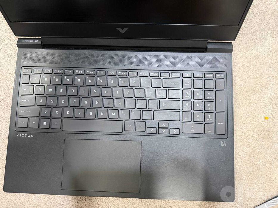 Продам мощный игровой ноутбук HP Victus 16