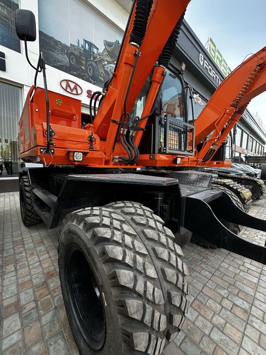 Ekskavator Lonking CDM6150W
