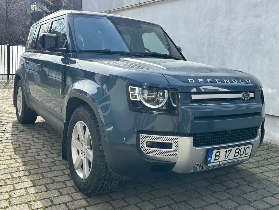 Land Rover Defender 2021 benzină, 54.000 € — imagine 2