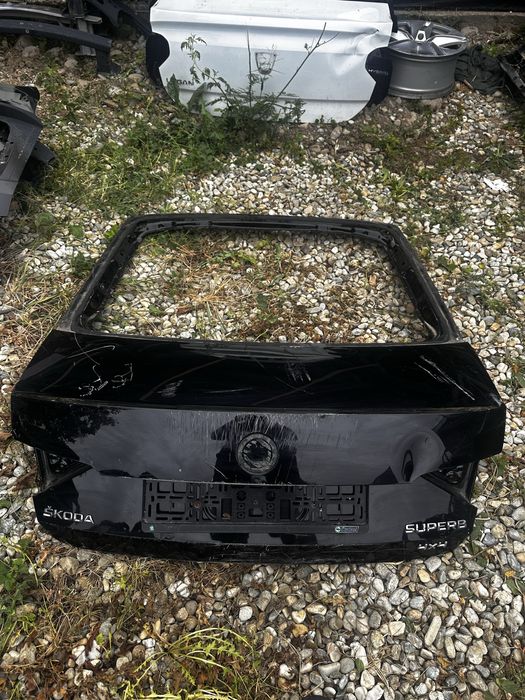 Capotă portbagaj skoda superb 3.