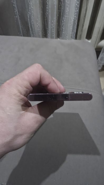 Продам samsung s22 ultra