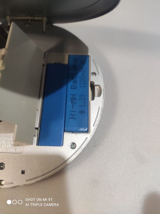 Продам дисковый MP3 плеер