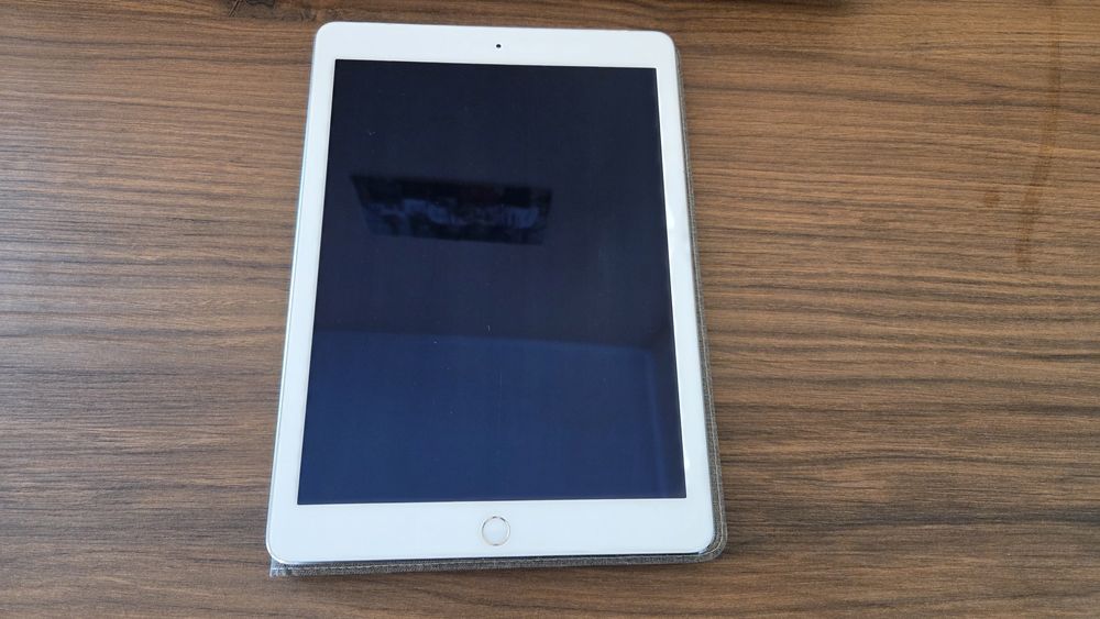 Tableta ipad functionala