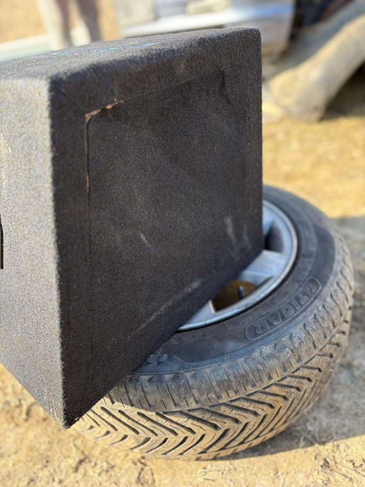 Subwoofer Crunch CRB250