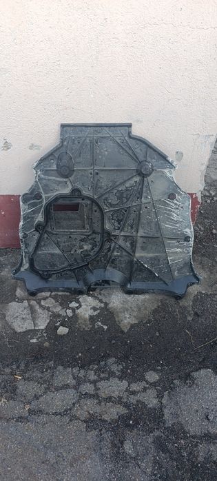 Продам защиту двигателя Камри 80