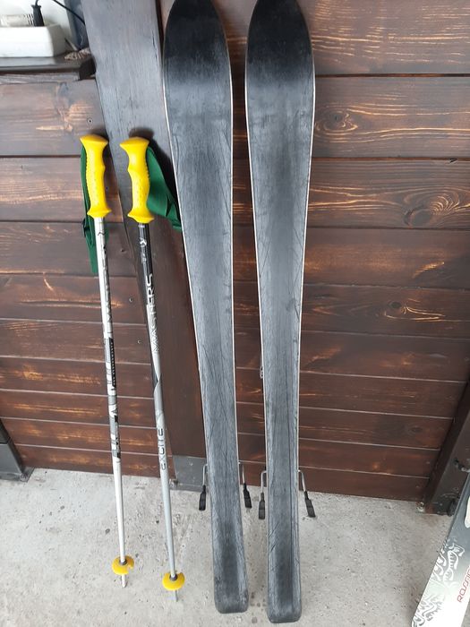 Детски ски и щеки HEAD